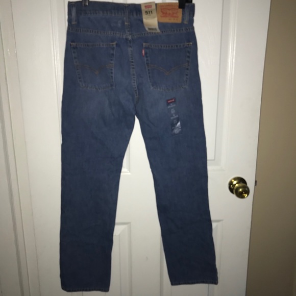 New Levi’s - Picture 5 of 14